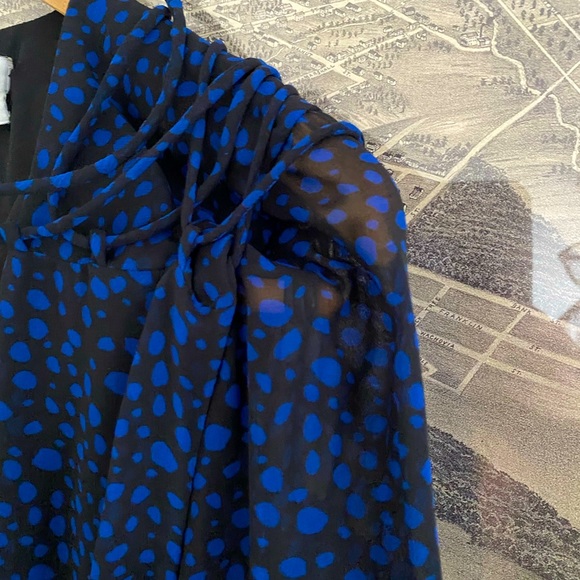 Frame and Partners wrap dress. - Picture 9 of 10